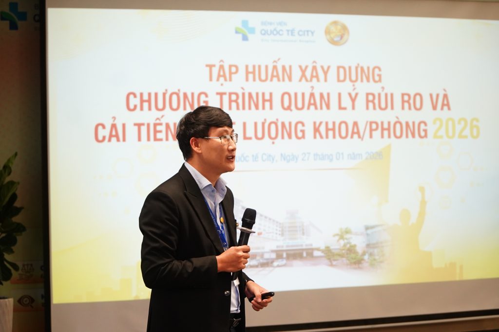 TẬP HUẤN XÂY DỰNG CHƯƠNG TRÌNH QUẢN LÝ RỦI RO & CẢI TIẾN CHẤT LƯỢNG KHOA/PHÒNG 2026 1 CIH08515