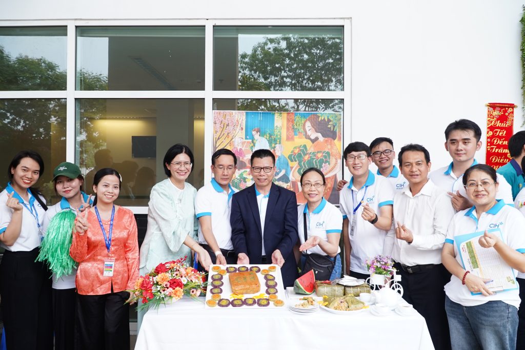 NGÀY 2 TẾT VUI NGHĨA TÌNH, CHUỖI NGÀY HỘI XUÂN - “HƯƠNG TẾT VIỆT” 2026 17 CIH09523