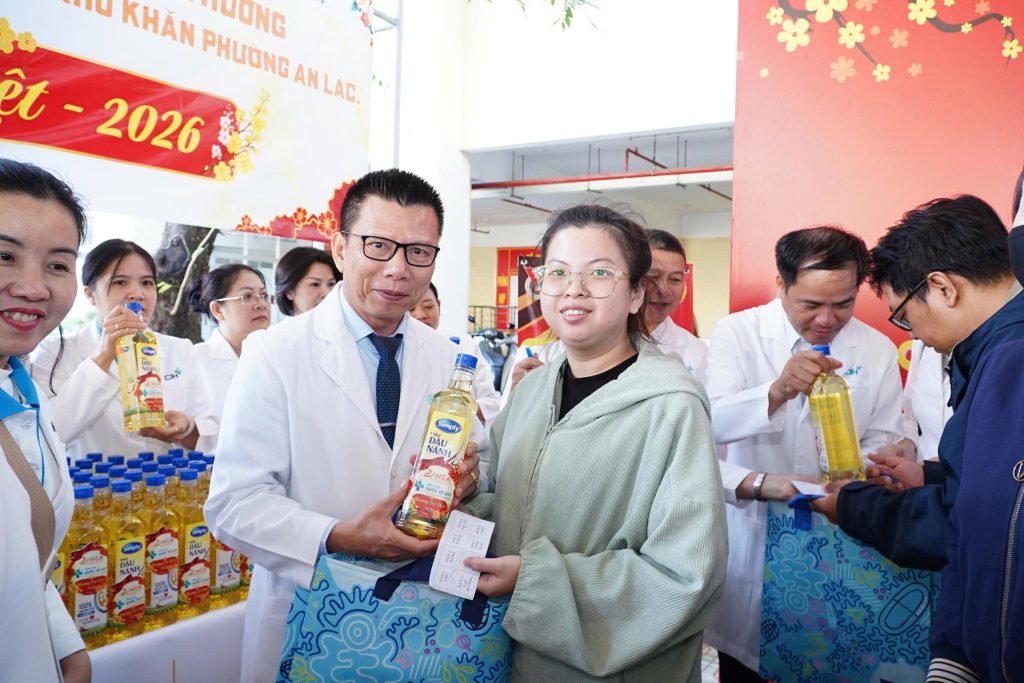 BỆNH VIỆN QUỐC TẾ CITY & HỘI KHOA HỌC SỨC KHỎE TP.HCM CHUNG TAY LAN TỎA YÊU THƯƠNG CÙNG PHƯỜNG AN LẠC 3 gen h z7489161487906 103fc0dfc6b1c3ae4c510fad2c623f64