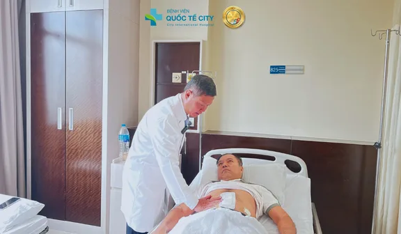 Nội soi đại trực tràng định kỳ là phương pháp giúp phát hiện sớm polyp hoặc ung thư đại tràng ở giai đoạn đầu