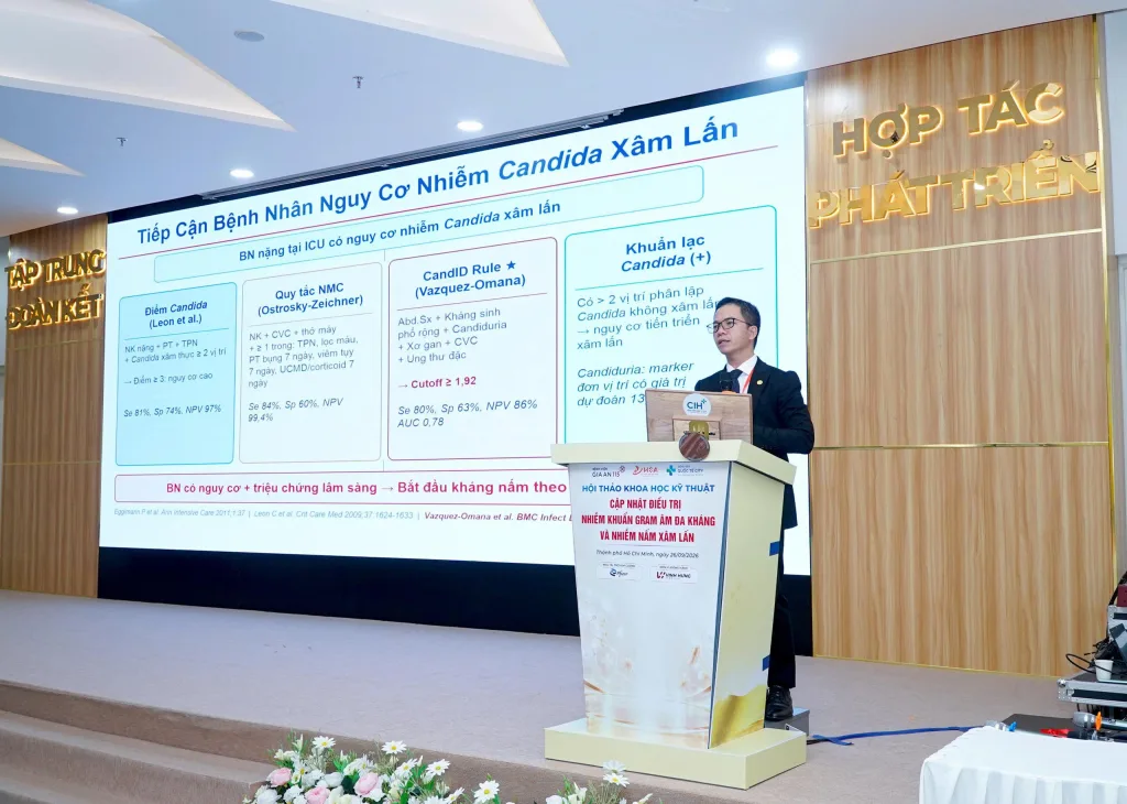 BS. CKII. Phan Hoàng Nguyên - Phó Giám đốc Điều hành Bệnh viện Gia An 115; Cố vấn chuyên môn cấp cao Ban Giám đốc Bệnh viện Quốc tế City trình bày