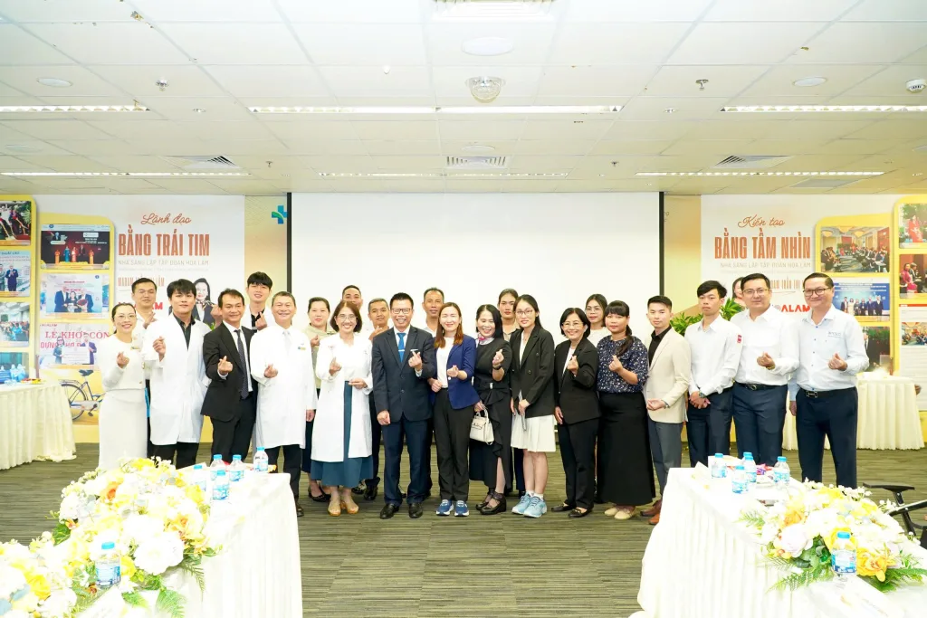 Bệnh viện Gia An 115 và Bệnh viện Quốc tế City đã trang trọng đón tiếp đoàn công tác Bệnh viện Calmette đến tham quan, làm việc và trao đổi chuyên môn.