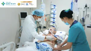 46 NGÀY GIÀNH LẠI SỰ SỐNG CHO BỆNH NHÂN 70 TUỔI BỊ CHẤN THƯƠNG TỦY SỐNG CỔ SAU TAI NẠN GIAO THÔNG